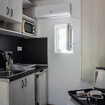 Campsite Albatross Breeze 100m From The