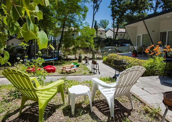 Camping Albatross Breeze 100m From The *